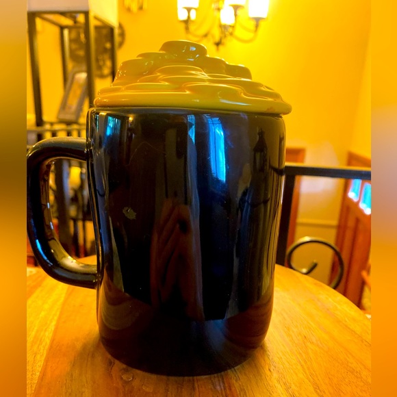 Rae Dunn Mug Pot of Gold - Picture 4 of 7